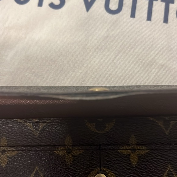 Authentic Preloved Louis Vuitton Monogram Portefeiulle Sarah Long Bifold Wallet - Picture 8 of 8